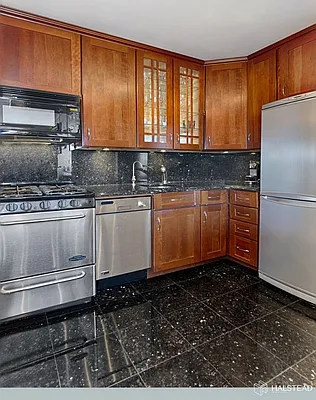 Sold by Halstead Real Estate | media 24