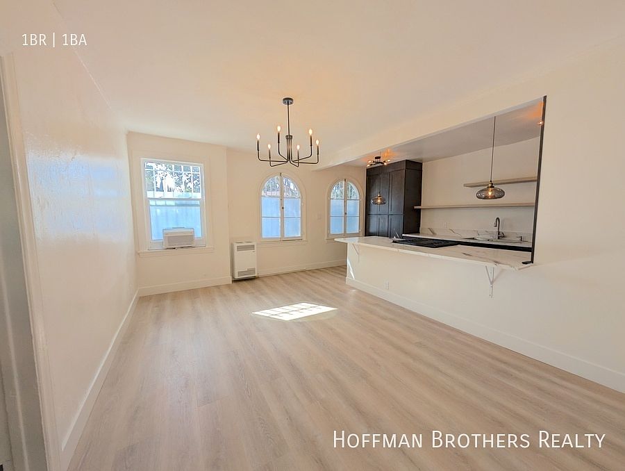 1st image of 300 N Bonnie Brae St APT 103
