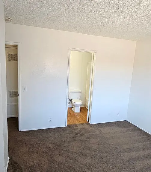 9669 Marilla Dr — Photo 36