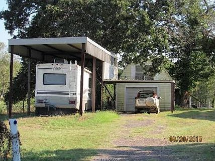 2nd image of 1756 State Highway 36 S
