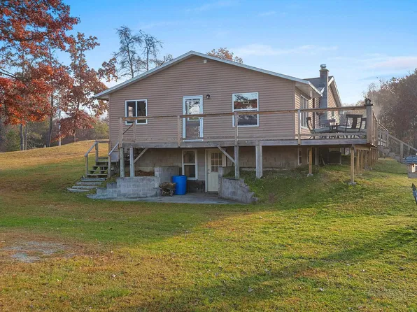 W10093 Benson Lake Rd, Amberg, WI 54102