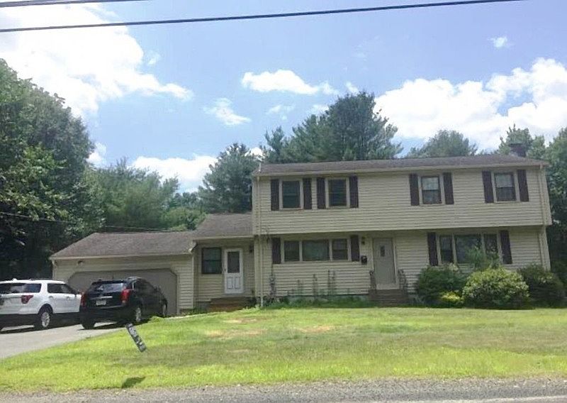 1195 Central St, East Bridgewater, MA 02333 Zillow