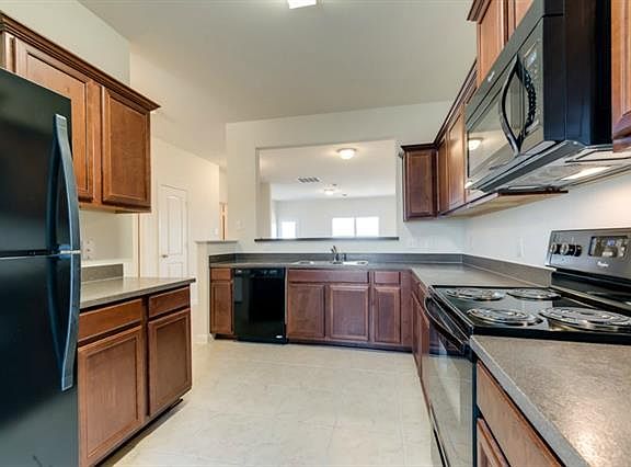 4th image of 8904 Highland Orchard Dr