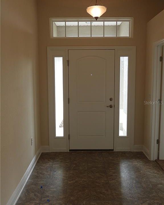 1st image of 400 Benjamin Ct