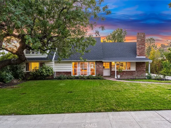 1535 Ben Lomond Dr, Glendale, CA 91202