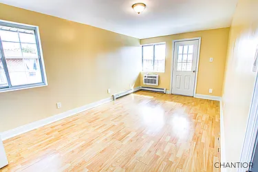 Sold by Chantior Real Estate LLC