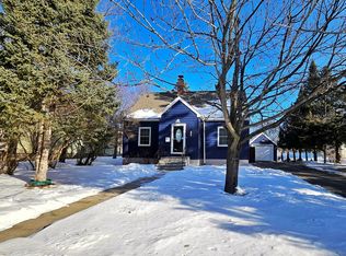 822 NW 3rd Ave, Grand Rapids, MN 55744