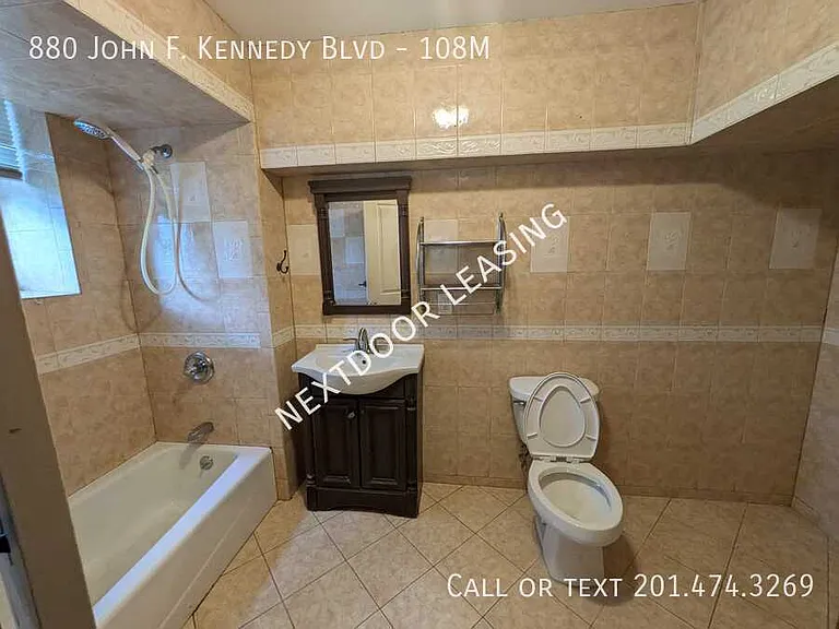 880 John F Kennedy Blvd #108M — Photo 4