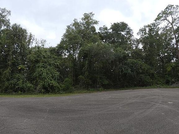 2nd image of  SE 23rd Ln