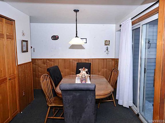 5th image of 1022 Pioneer Dr