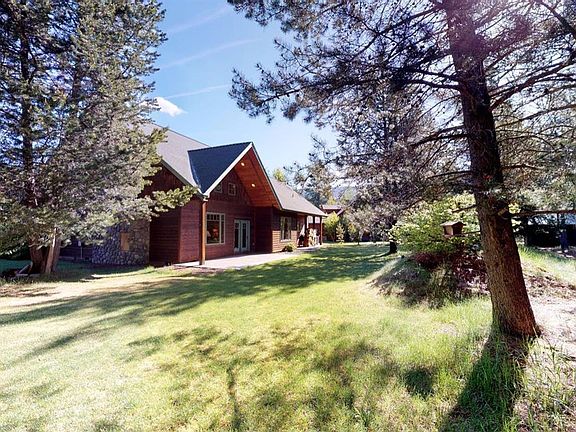 4th image of 12700 Summer Ln
