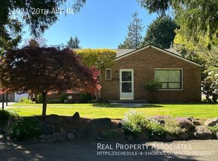 11021 20th Ave NE, Seattle, WA 98125