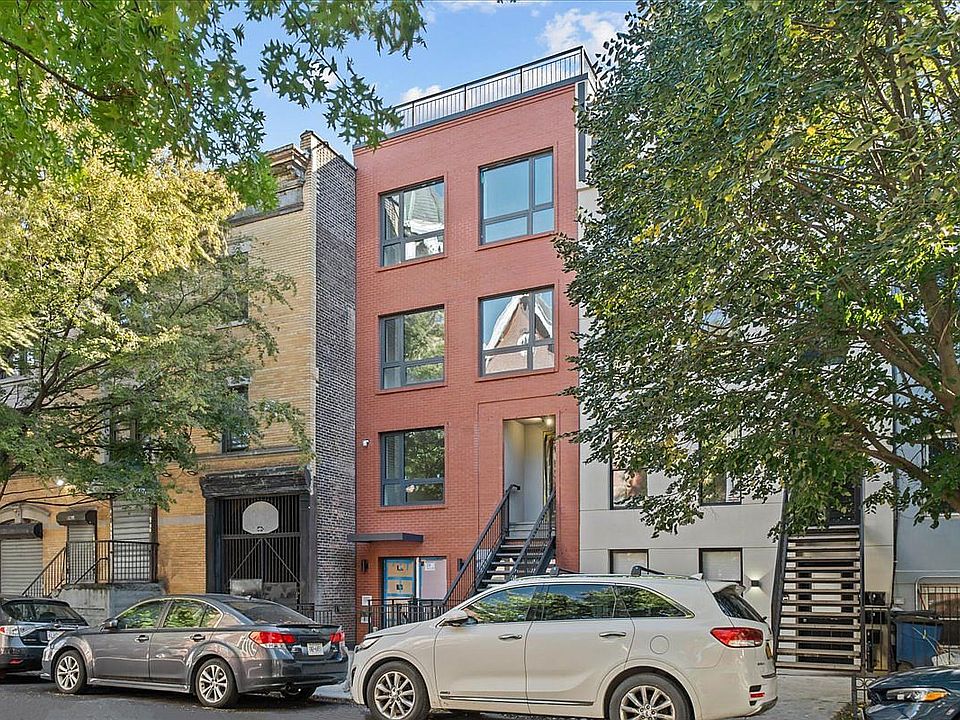 1st image of 118 Madison St #1