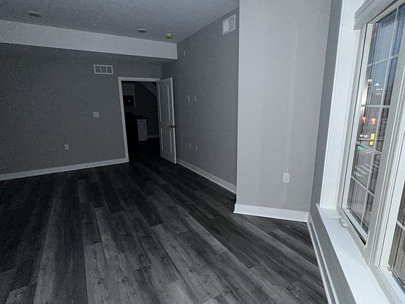 4th image of 1450 Grays Ferry Ave #1452-2