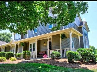 2737 Von Thuringer Ct, Charlotte, NC 28210