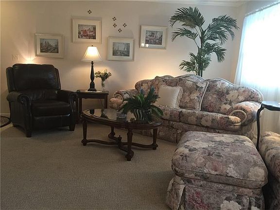 Large, inviting Living Room