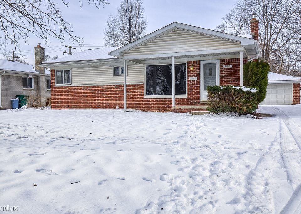 1st image of 840 Desoto Ave