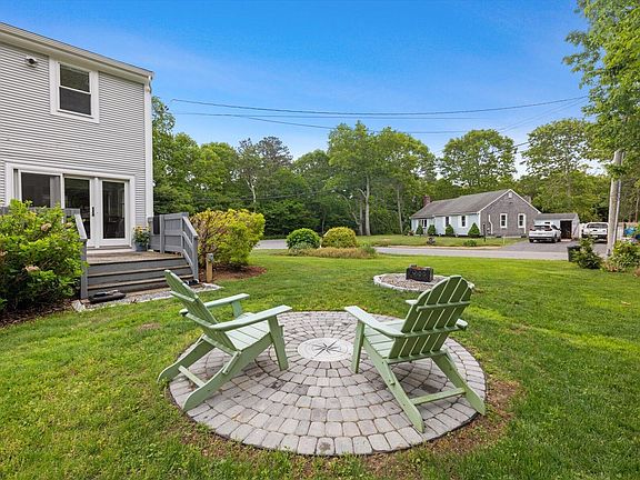 4th image of 266 Algonquin Avenue