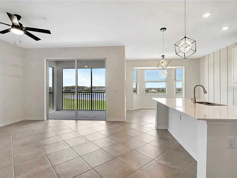 5629 Double Eagle Cir #4242 — Photo 5