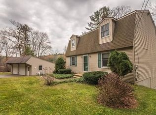 66 Long Hill Rd, Brookfield, MA 01506