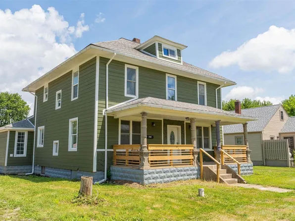8938 E Hillis St, Frankfort, IN 46041