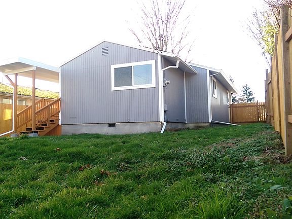 5th image of 1419 S Grant Ave