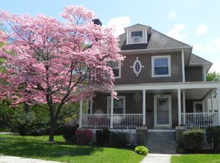 34 5th St, Pelham, NY 10803