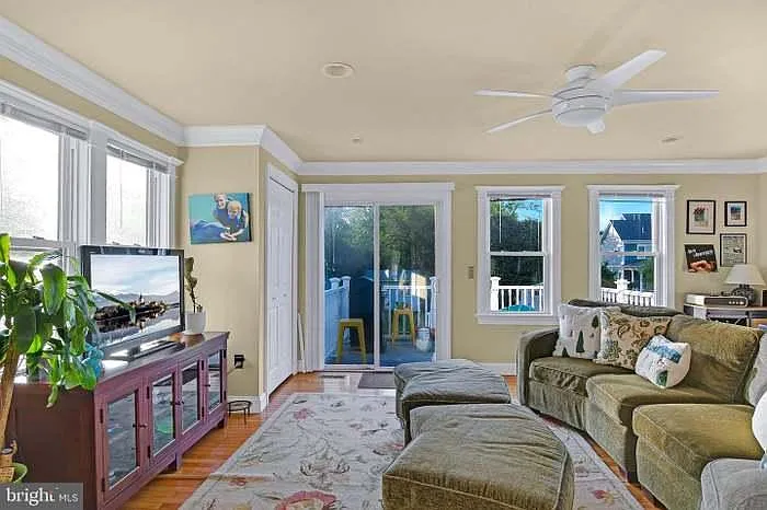 7428 Tillman Dr — Photo 7