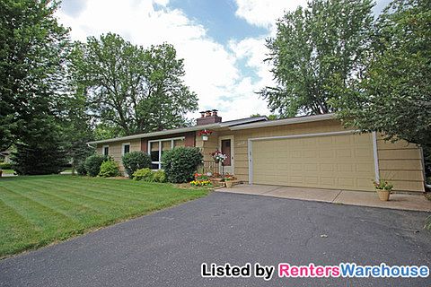 2nd image of 2569 Holloway Ave E