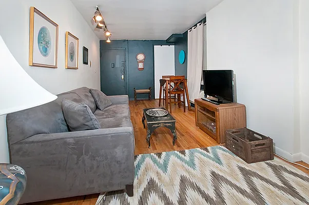 Rented by NOVO | media 5