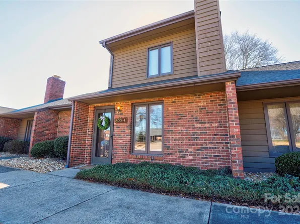 300-4 Pinkney St, Shelby, NC 28150