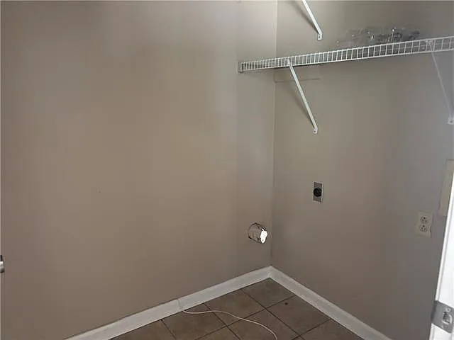 14193 Lindsay Dr — Photo 6