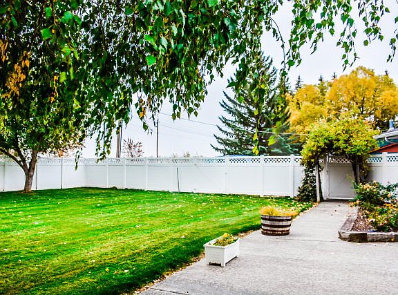 2nd image of 10309 N 15 E