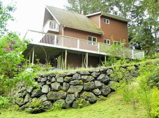461 E Twanoh Falls Dr, Belfair, WA 98528