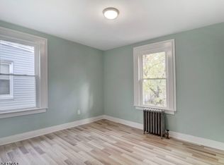 258 Amherst St, East Orange, NJ 07018