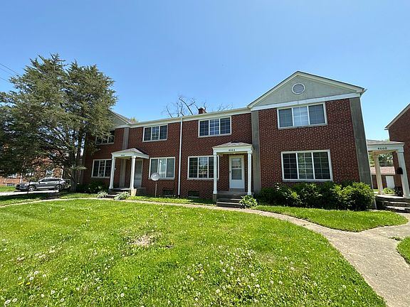 2nd image of 4660 N High St #4660