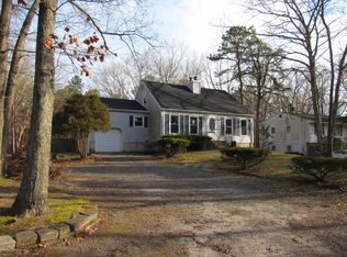 553 Frank Applegate Rd, Jackson, NJ 08527