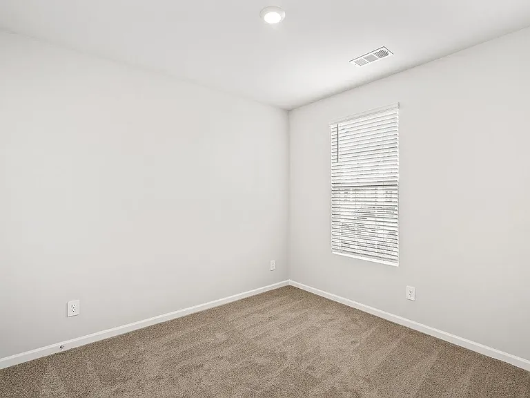 1024 Keyes Pl — Photo 17