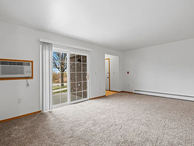 Gateway Estates Apartments — Photo 57