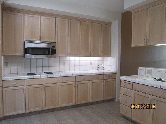 5th image of 2477 Central Park Dr