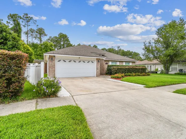 1712 Hawkins Cove Dr W, Jacksonville, FL 32246