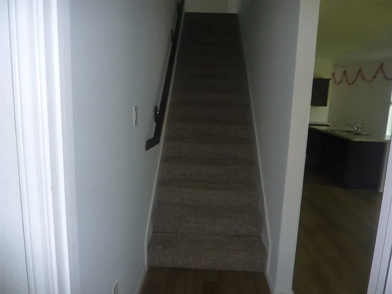 1754 Windstone Ridge Dr — Photo 16