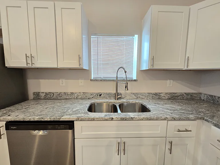 401 N Walcott St #A — Photo 20