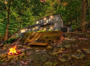 223 Mango Cir, Ellijay, GA 30540