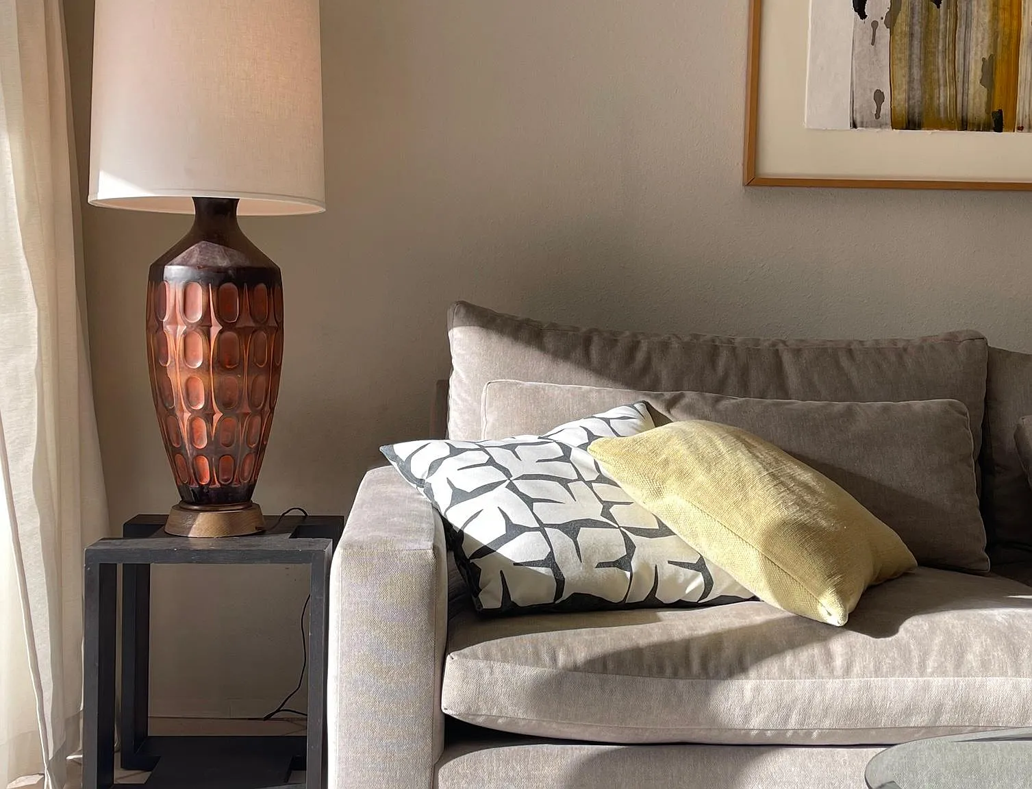 433 N Hermosa Dr — Photo 1
