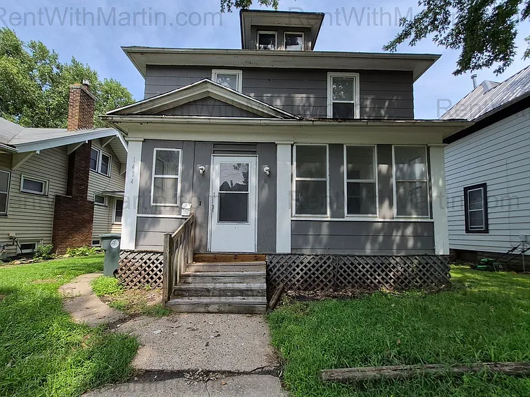 1404 W 2nd St — Photo 1