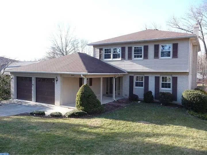 7 Carsdale Ct photo 1