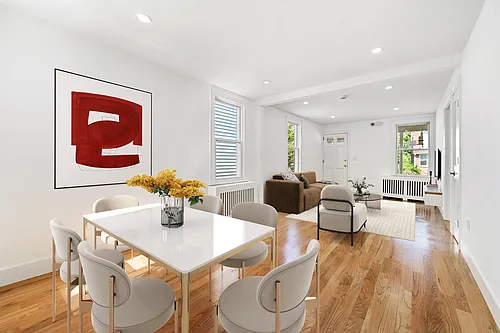 23 Aubrey St Photo 1