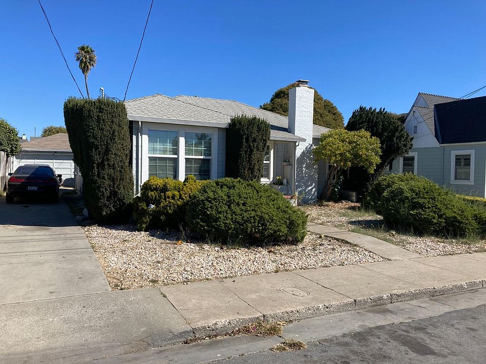2nd image of 348 Manor Ave