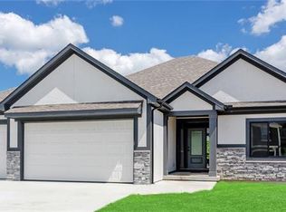 27804 E 134th St, Lake Lotawana, MO 64086
